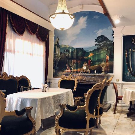 Palazzo Wellness Villa Eger Esterno foto